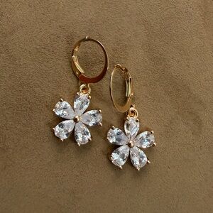 NEW Handmade Gold Floral Crystal Drop Earrings - Women's Jewelry